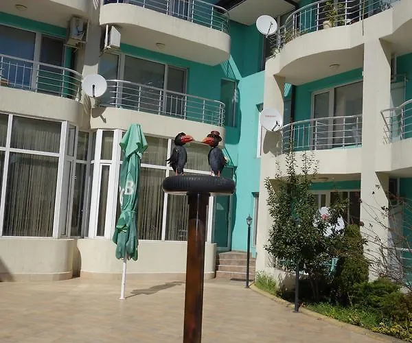 Hotel Complex Nev 3*